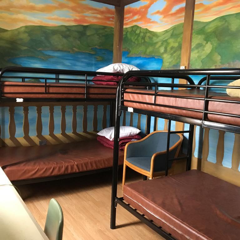 Turtle Hostel Victoria Extérieur photo