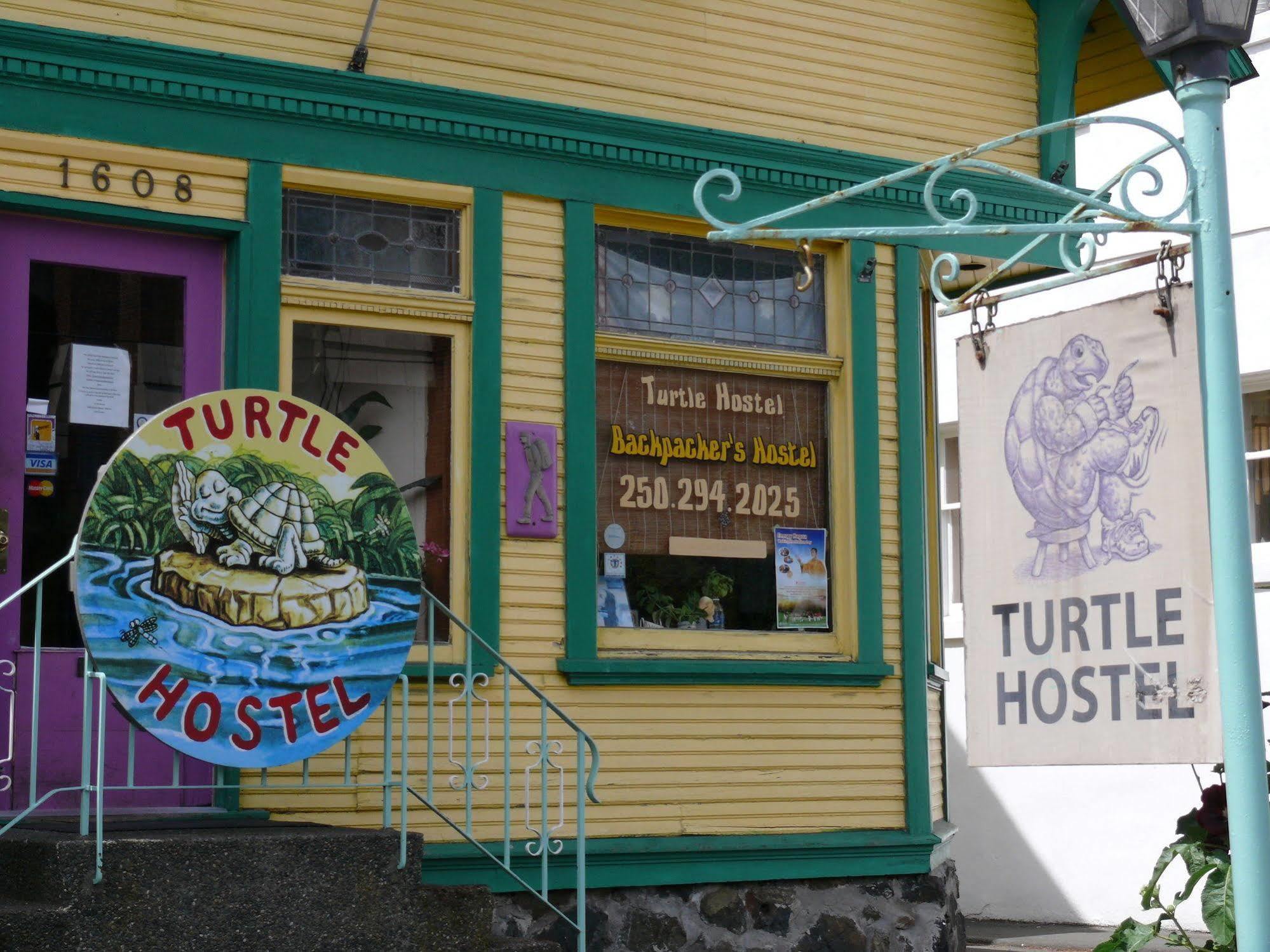 Turtle Hostel Victoria Extérieur photo